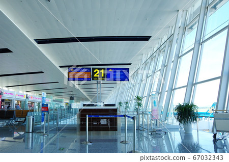 內排國際機場的登機大廳（越南河內） 67032343