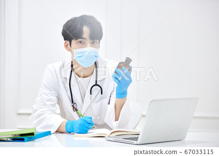 Business, man, hospital, study Business, man, hospital, study 67033115