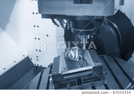 The 5 axis CNC machining center . The 5 axis CNC machining center . 67033354