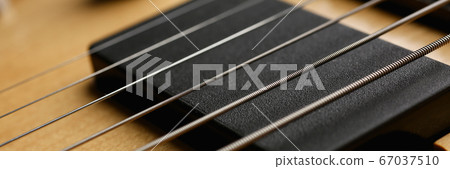 Classic shape wooden electric guitar with rosewood neck Classic shape wooden electric guitar with rosewood neck 67037510