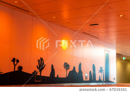 Lucent Avenue, an underground passageway in Nagoya [Aichi Prefecture] 67039381