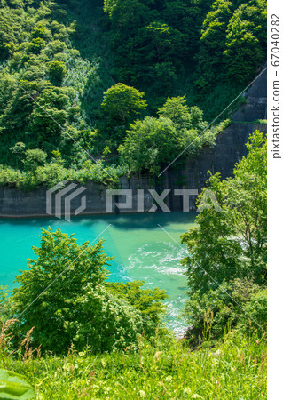 Oku-Kiyotsu Power Station Nii Dam Kiyotsu River Fresh green scenery Niigata Prefecture 67040282