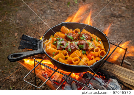 Meatball Spaghetti Meatball spaghetti Meatball Spaghetti Meatball spaghetti 67046570