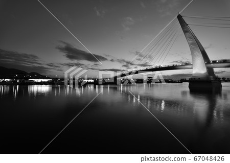 淡水,淡水漁人碼頭,港口,海岸線,黃昏,夜景,日落,橋 67048426