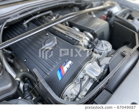 BMW M3 inline 6 cylinder engine 67049087