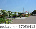 Yokohama Minatomirai, Yamashita Park, Hikawa Maru and Rose Arch and Flowers 67050412