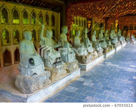 Famous Bai Dinh temple, Ninh Binh, Vietnam Famous Bai Dinh temple, Ninh Binh, Vietnam 67055013