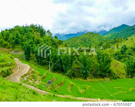 Catcat Hmong village near Sapa (Chapa) in north Catcat Hmong village near Sapa (Chapa) in north 67055087