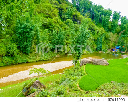 Catcat Hmong village near Sapa (Chapa) in north Catcat Hmong village near Sapa (Chapa) in north 67055093