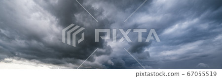 Dramatic cloudy sky with thunderstorm clouds 67055519