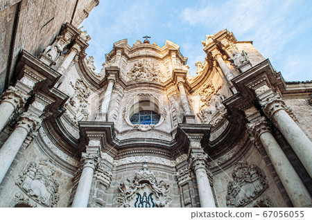 Front entrance facade of Torre del Micalet at Valencia Cathedral. Spain 67056055