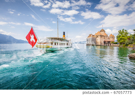 Paddle steamer with famous Chateau de Chillon at Lake Geneva, Switzerland 67057773