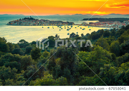 Primosten medieval town on the peninsula at sunset, Dalmatia, Croatia Primosten medieval town on the peninsula at sunset, Dalmatia, Croatia 67058041