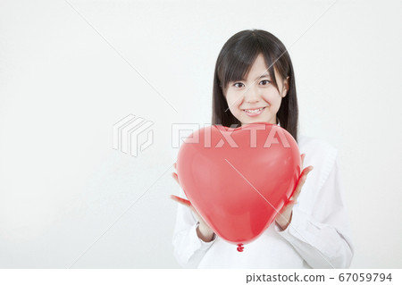 女高中生與心 女高中生與心 67059794