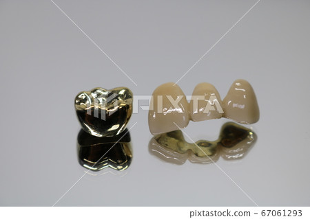 Tooth 67061293