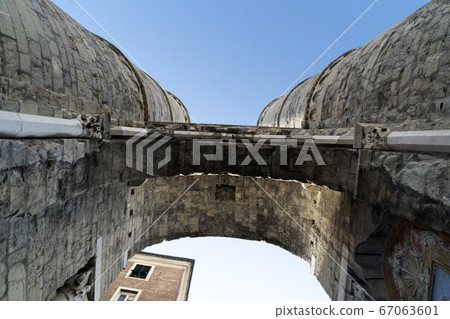 genoa porta soprana medieval gate 67063601