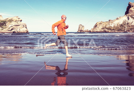 Running man 67063823
