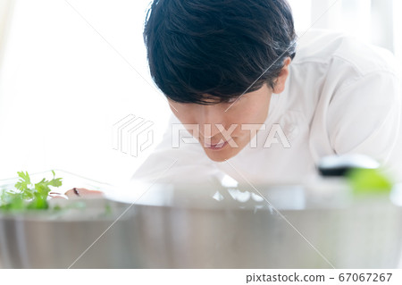 Male cook to arrange 67067267