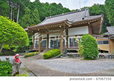 [Tokoji Temple] Honhonjo, Tamba Sasayama City, Hyogo Prefecture 67067350