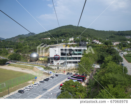 Cheongpung Lake, Cheongpung-myeon, Jecheon-si, Chungcheongbuk-do, Korea Cheongpung Lake, Cheongpung-myeon, Jecheon-si, Chungcheongbuk-do, Korea 67068978
