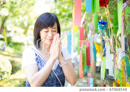 七夕的中年女子七夕先生 67069549