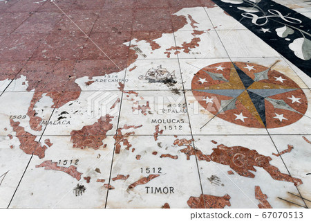 Monument to the discoveries of Lisbon, Portugal Monument to the discoveries of Lisbon, Portugal 67070513