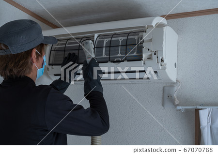 Air conditioner cleaning 67070788