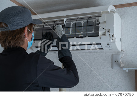 Air conditioner cleaning 67070790