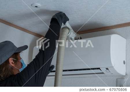 Air conditioner cleaning 67070806
