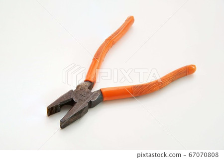 Pliers white background Pliers white background 67070808