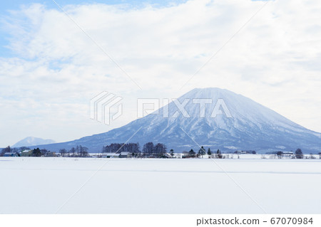 Mt. Yotei in the snow Mt. Yotei in the snow 67070984