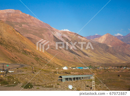 Road through mountain pass (Paso Los Libertadores) Road through mountain pass (Paso Los Libertadores) 67072887