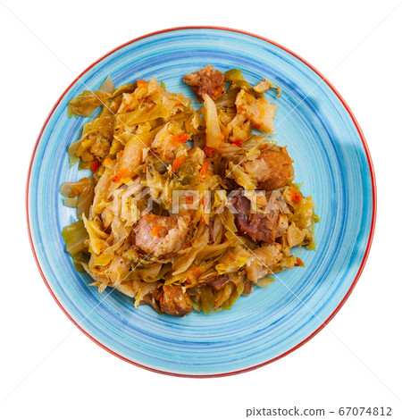 Stewed cabbage with pork 67074812