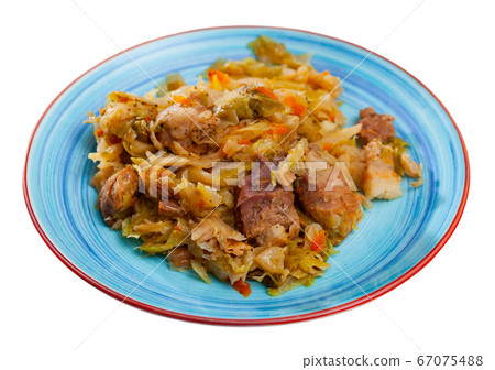 Stew of cabbage with pork 67075488