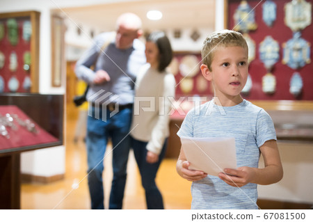 Family visiting museum Family visiting museum 67081500