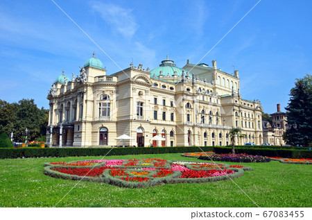 Slovak Theater in Krakow Slovak Theater in Krakow 67083455