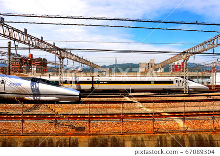Hikari Hikari Rail Star Shinkansen Series 700 Hakata Minami Station 67089304