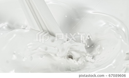 Splash of milk, macro shot 67089606