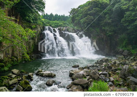 Sekinotaki Falls, Miyakonojo City, Miyazaki Prefecture 67090179
