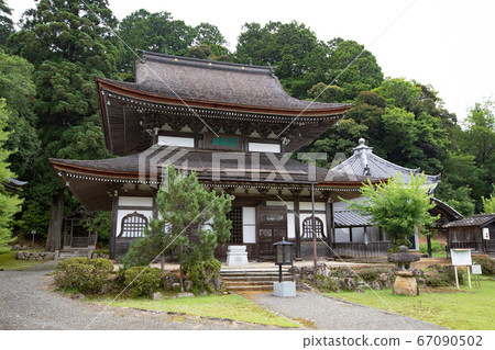 Tenningji Yakushido -The ancient temple where the texts with various colors licenses of Mitsuhide Akechi and Hidemitsu Yahei are left- 67090502