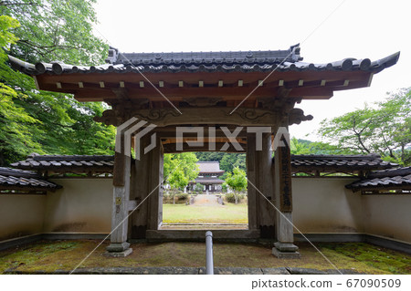 Tenningji Sanmon -The ancient temple where sentences with various licenses of Akechi Mitsuhide and Yahei Hidemitsu remain- 67090509