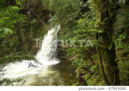 Hyakkensan Gorge, Amagei Falls Hyakkensan Gorge, Amagei Falls 67093086