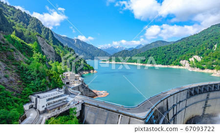 Kurobe Dam in early summer (view from dam observatory) Kurobe Dam in early summer (view from dam observatory) 67093722