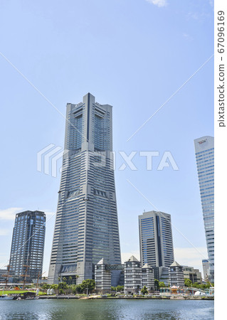 Yokohama Landmark Tower 67096169