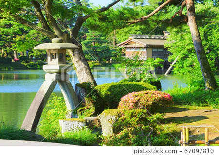 Kenrokuen Garden, Kanazawa City, Ishikawa Prefecture, Japan 67097810