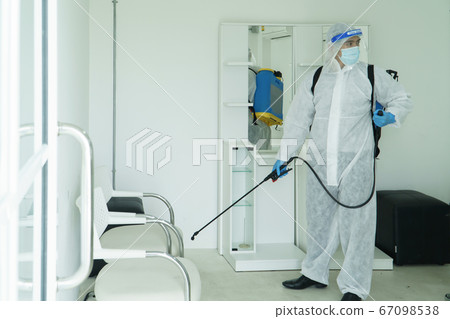 Public health workers are spraying disinfectants Public health workers are spraying disinfectants 67098538