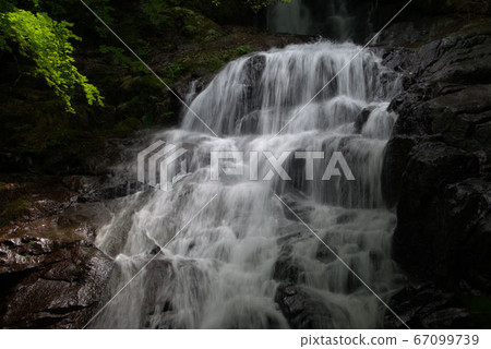 Senju-in Falls Water Flow Scenery Itoshima 67099739
