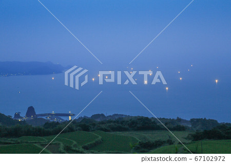 Yamaguchi Prefecture Summer, Yutoya district, Nagato city Togohata rice terraces and fishing fire Yamaguchi Prefecture Summer, Yutoya district, Nagato city Togohata rice terraces and fishing fire 67102972