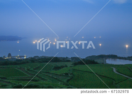 Yamaguchi Prefecture Summer, Yutoya district, Nagato city Togohata rice terraces and fishing fire Yamaguchi Prefecture Summer, Yutoya district, Nagato city Togohata rice terraces and fishing fire 67102978
