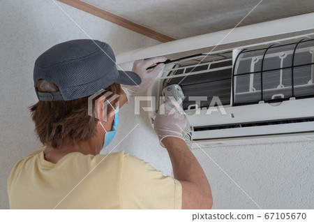 Air conditioner cleaning 67105670